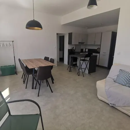 Apartment Neuf Avec Piscine, Balcon, Et Parking - - Fr-1-194-241 La Tranche-sur-Mer